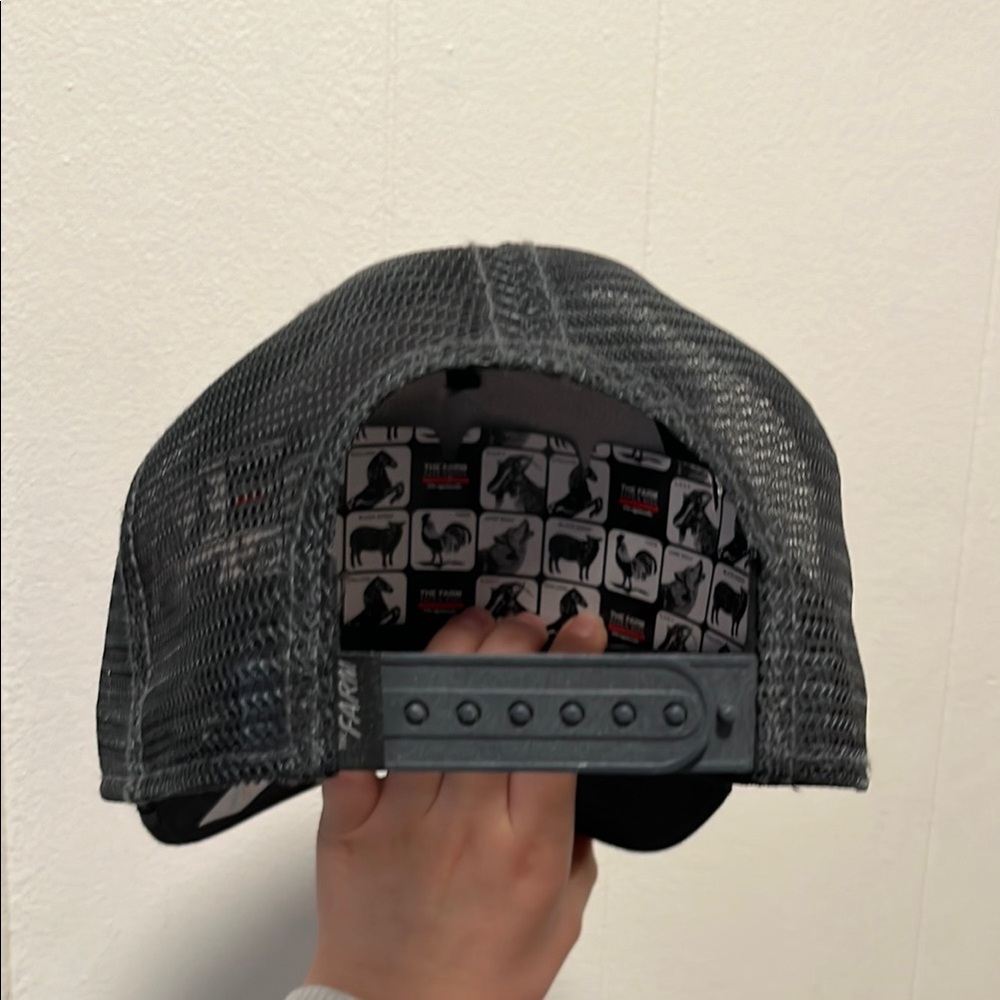 Black Cat Patch Cap - Picture 3 of 6
